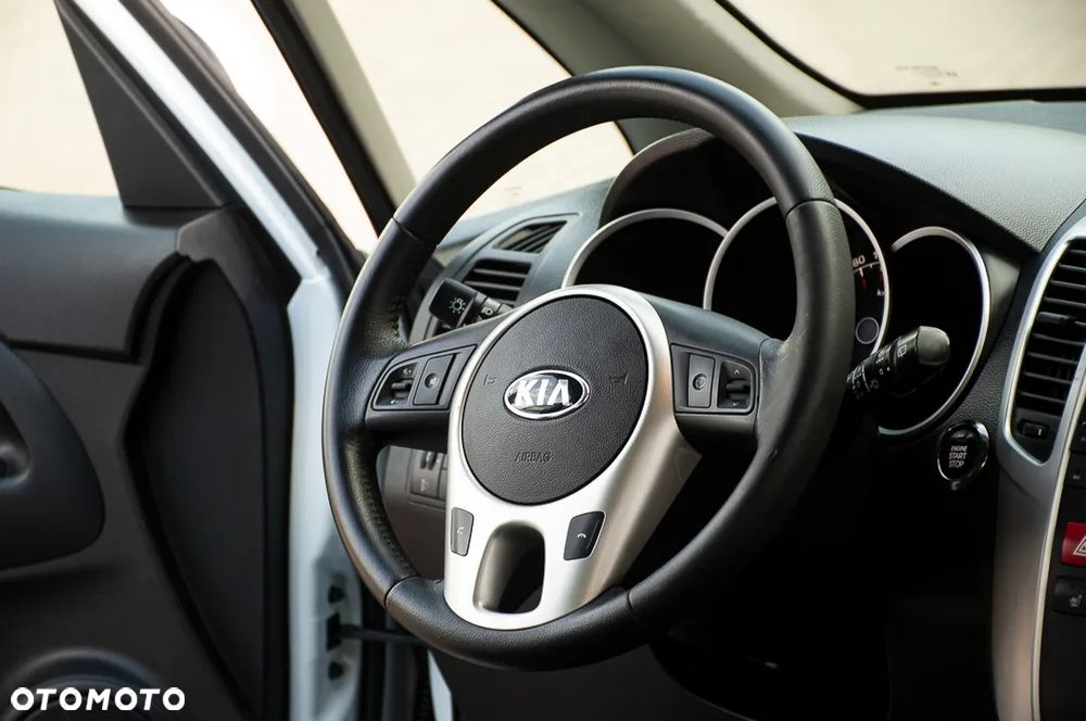 Kia Venga 1.4 CVVT Titanium Collection - 26
