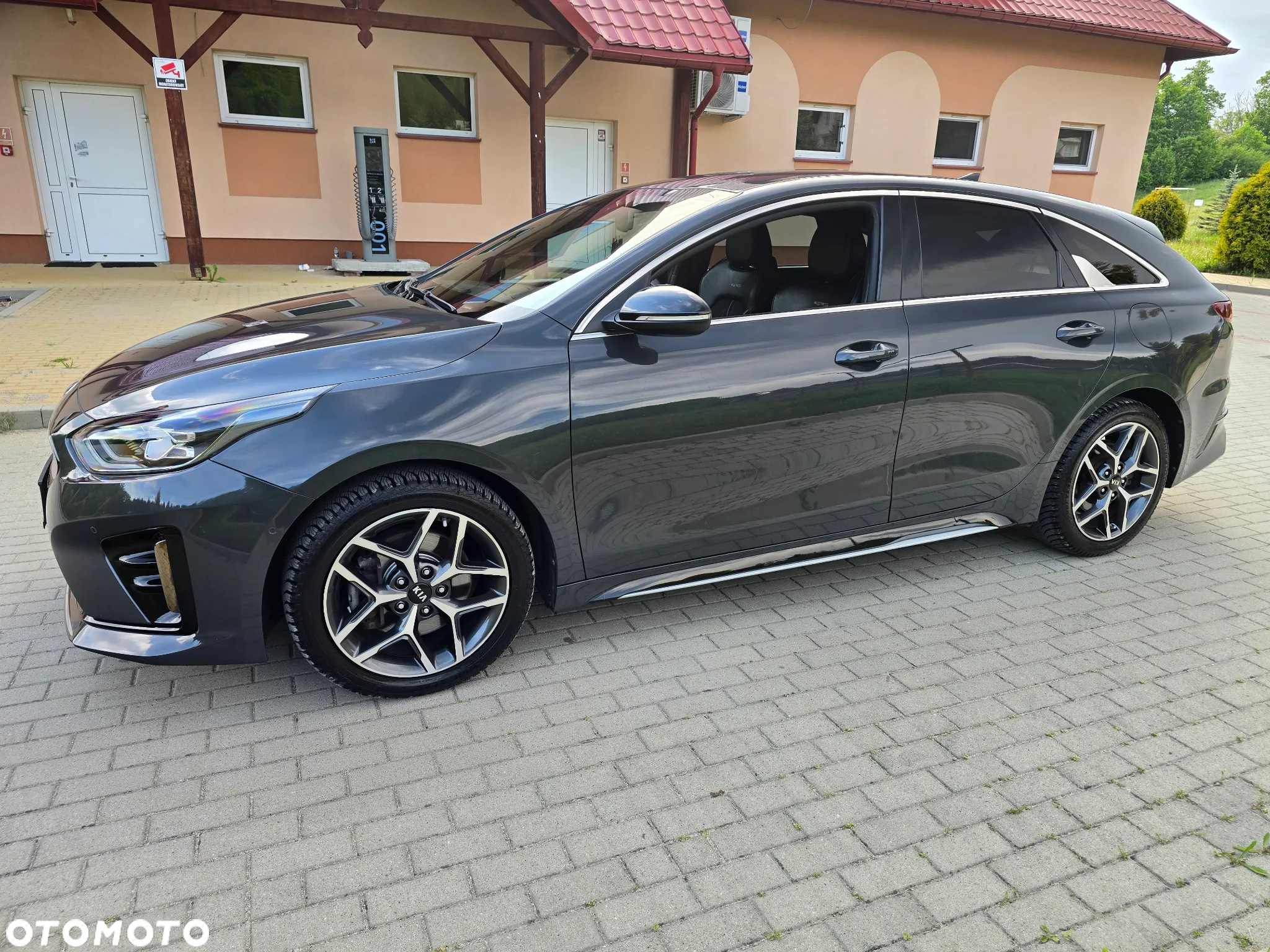 Kia ProCeed 1.4 T-GDI OPF GT LINE - 10