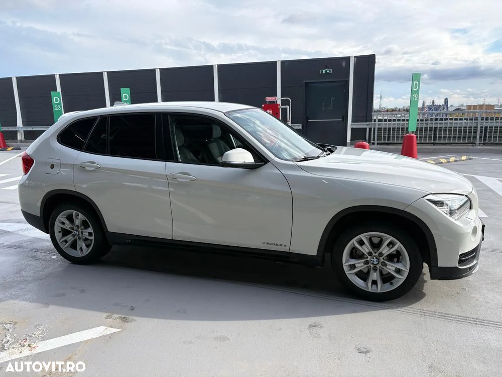 BMW X1 xDrive25d Aut. Sport Line - 2