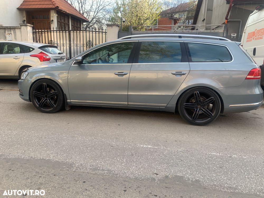 Volkswagen Passat Variant 2.0 TDI DPF DSG R-Line Edition - 7