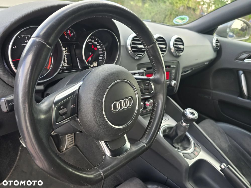 Audi TT Coupé 2.0 TDI quattro - 12