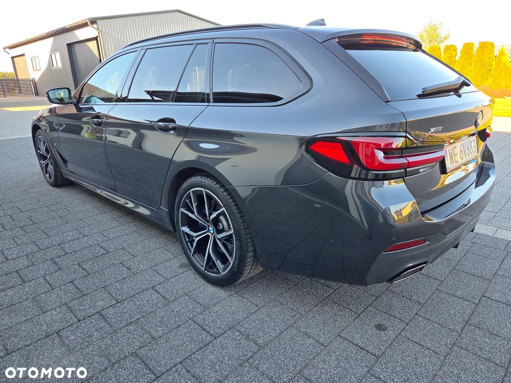 BMW Seria 5 520d xDrive mHEV M Sport sport - 9