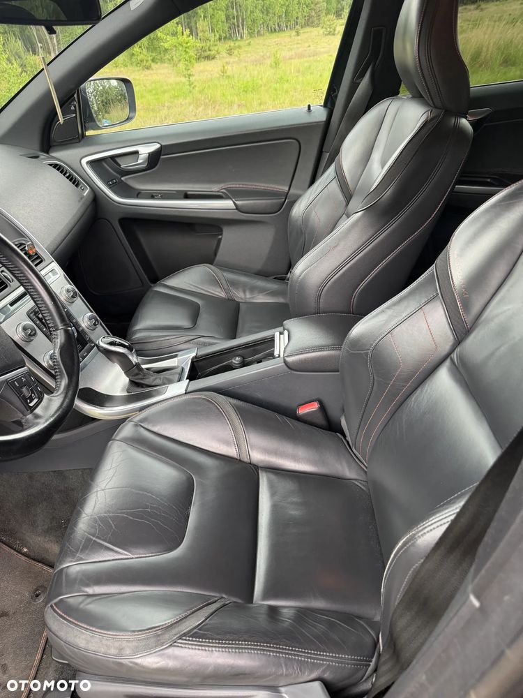 Volvo XC 60 D4 AWD Ocean Race - 7