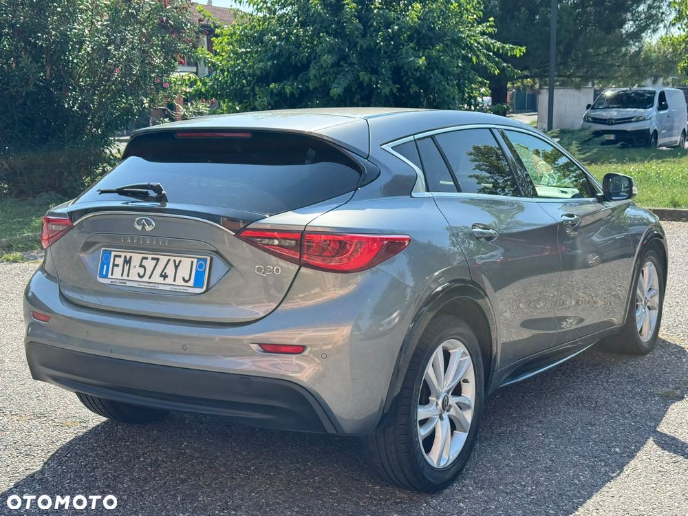 Infiniti Q30 1.5d DCT Business Executive - 5