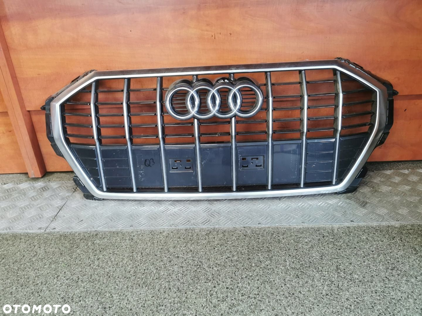 GRILL ATRAPA PRZÓD AUDI Q3 83A II 83A853651C - 4