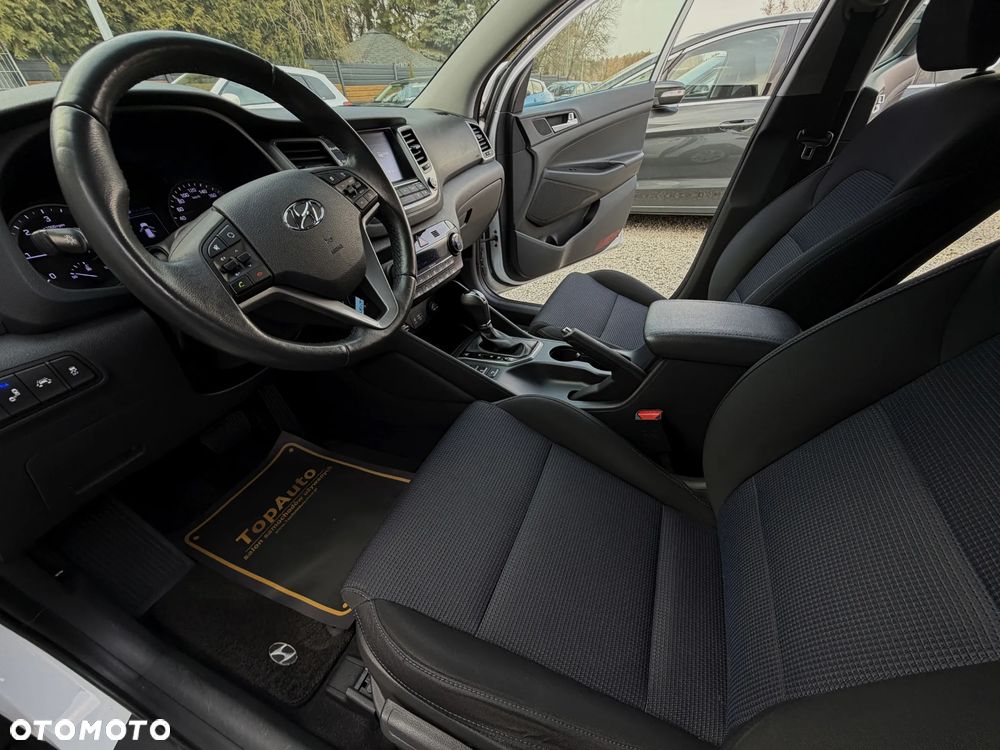 Hyundai Tucson blue 1.7 CRDi 2WD DCT Premium - 19