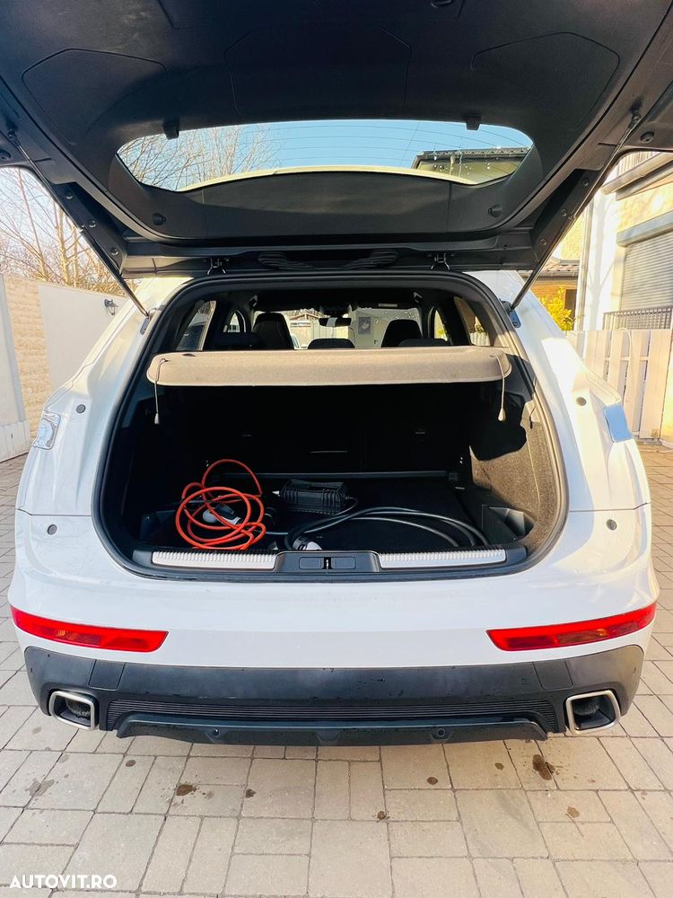 DS Automobiles DS 7 Crossback Crosback 1.6 PHeV AWD 300 EAT8 Bastille+ - 9