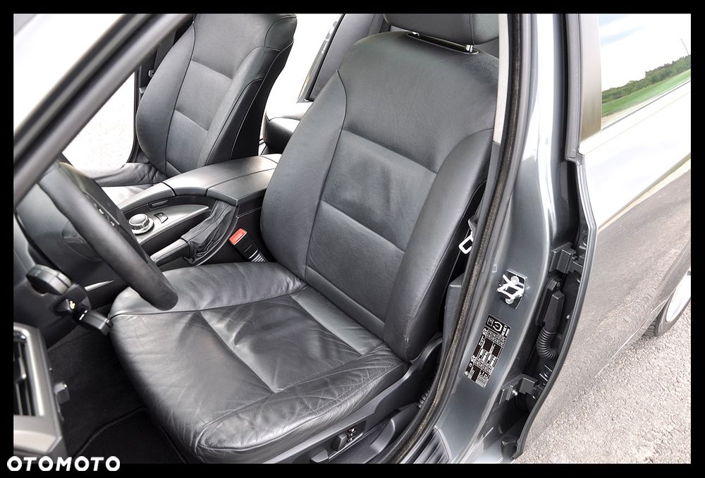 BMW Seria 5 525i - 21