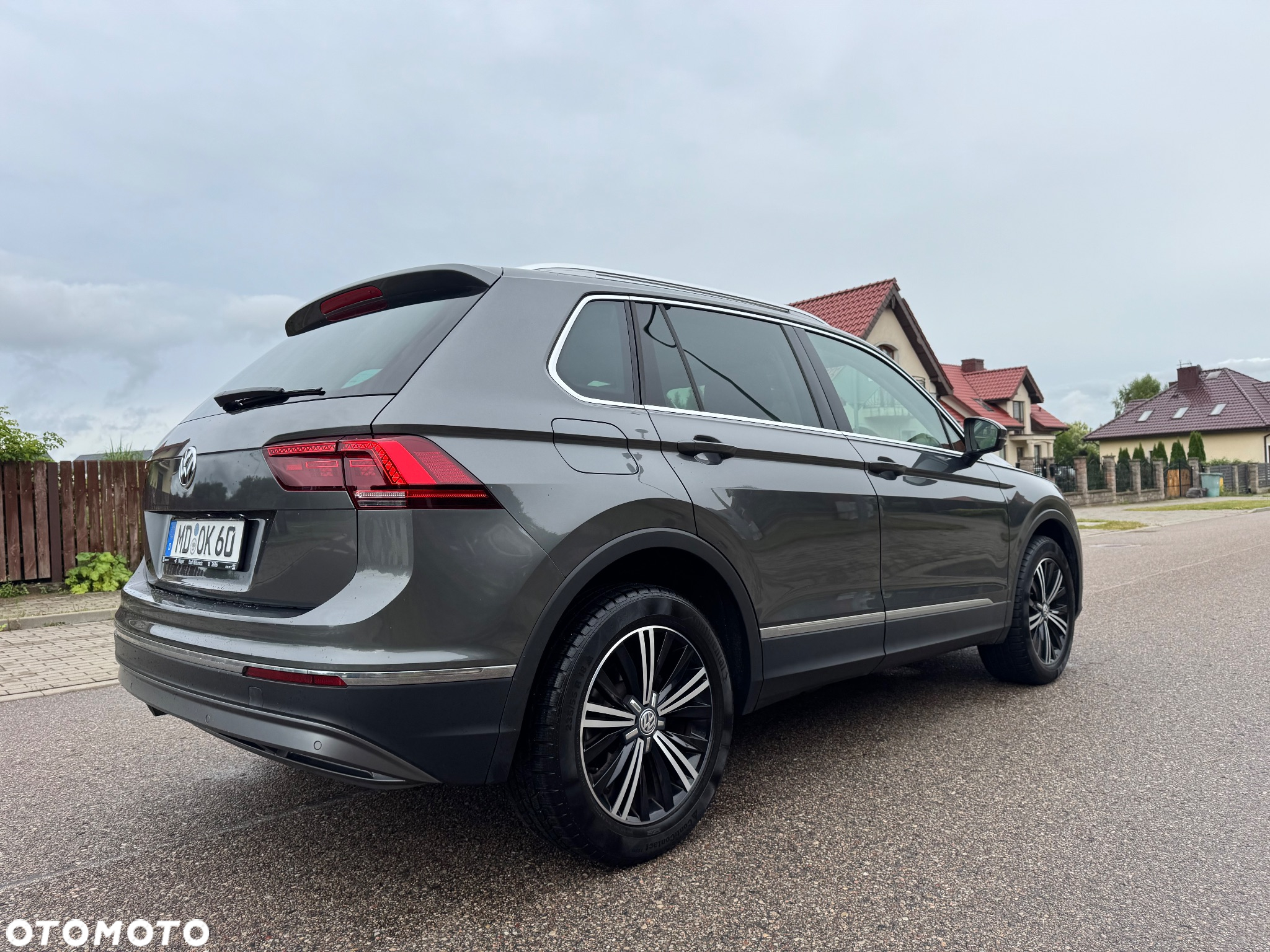 Volkswagen Tiguan - 12