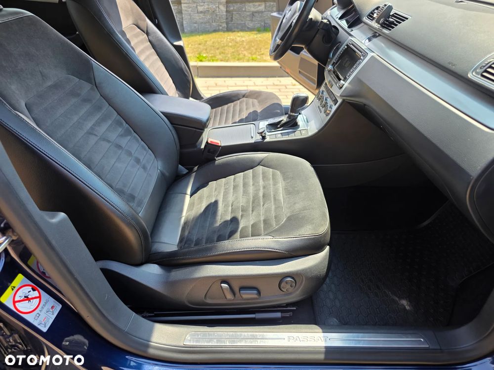 Volkswagen Passat 2.0 TDI 4Mot Highline DSG - 29