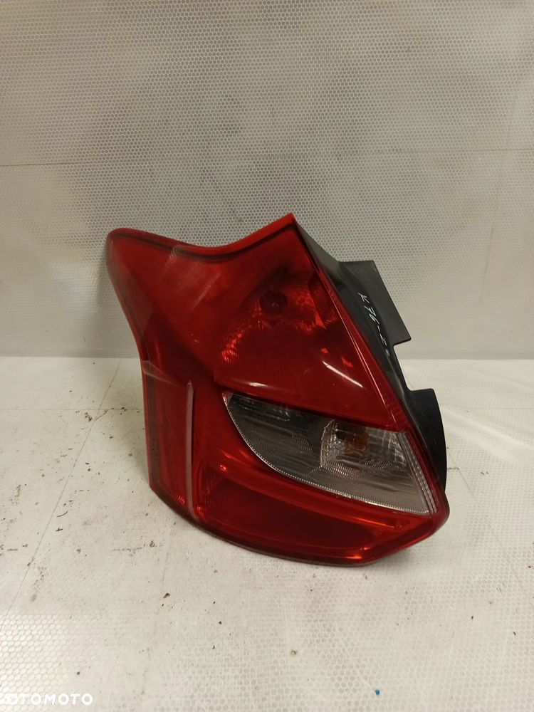 + LAMPA TYL TYLNA LEWA FORD FOCUS 3 III MK.3 HB - 6