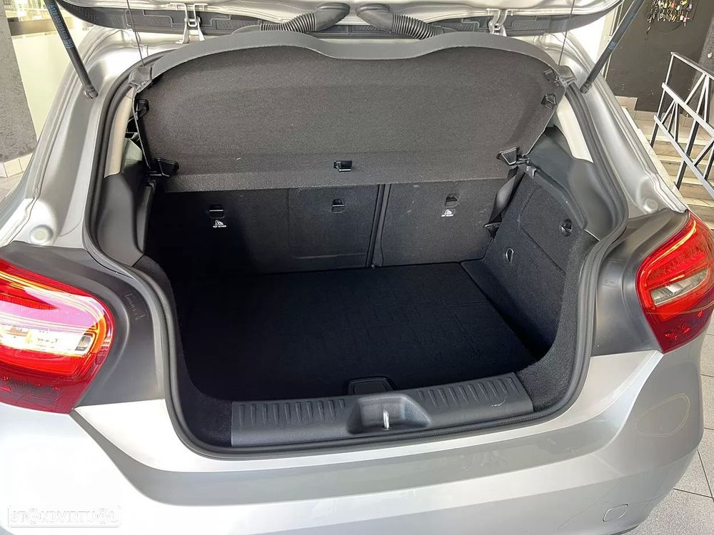 Mercedes-Benz A 180 d Style - 22