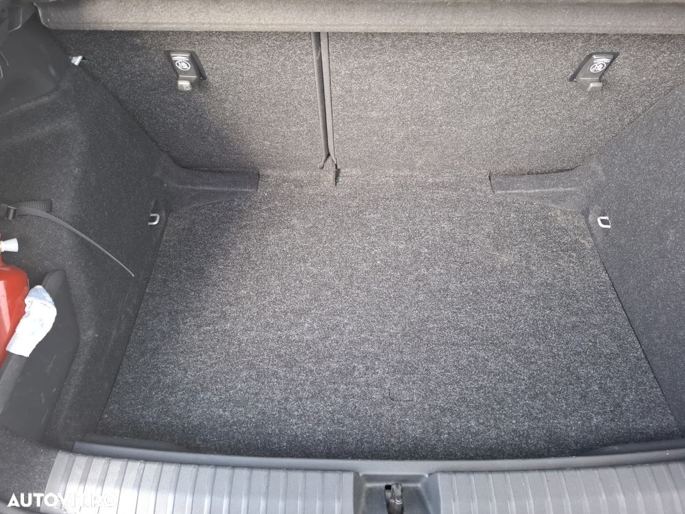 Skoda Kamiq 1.0 TSI Selection - 34