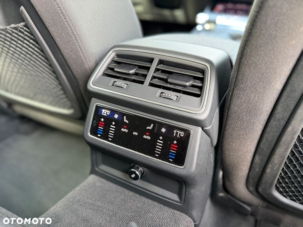 Audi A6 Avant - 19