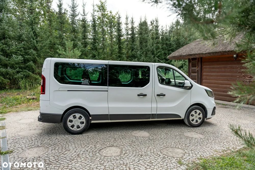 Renault Trafic Grand 2.0 dCi - 14