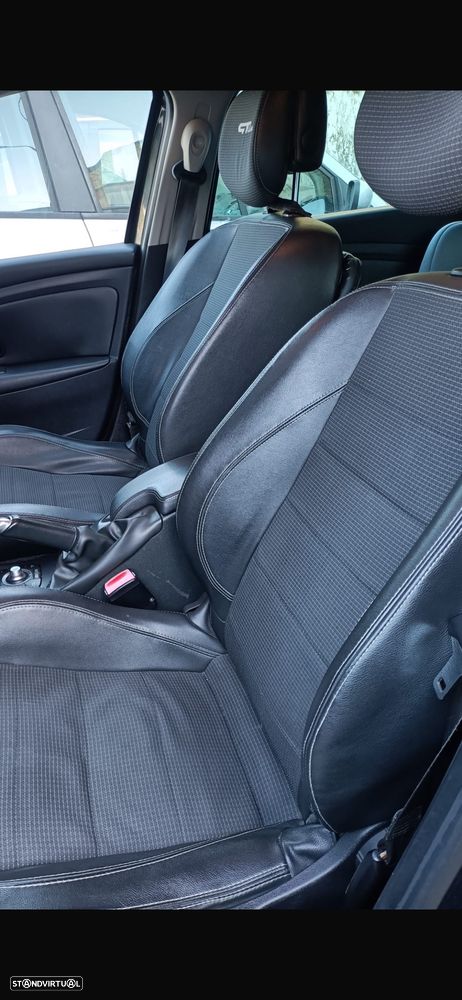Renault Mégane 1.6 dCi GT Line SS - 5