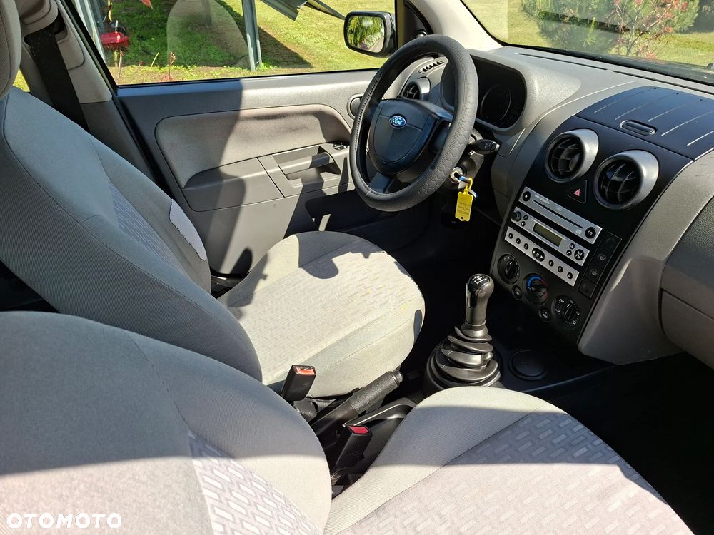 Ford Fusion 1.25 Fun - 10