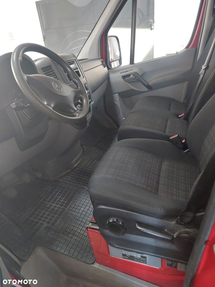 Mercedes-Benz Sprinter - 7