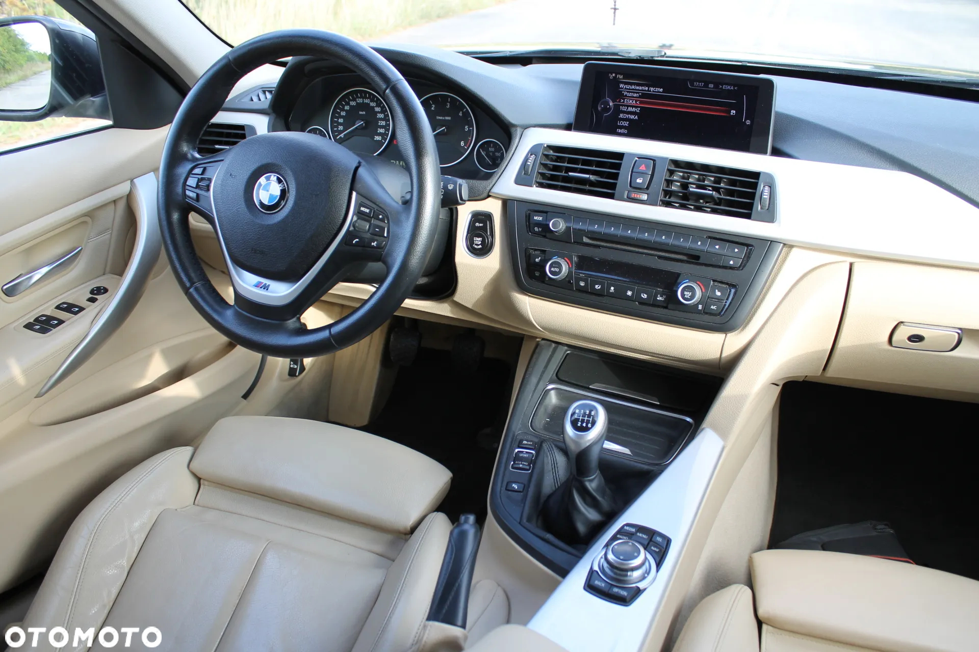 BMW Seria 3 320d DPF Touring Efficient Dynamics Edition - 5