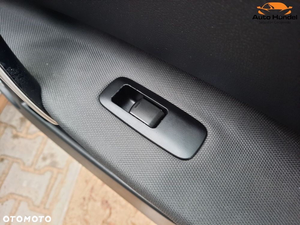 Nissan Qashqai 2.0 CVT tekna - 40