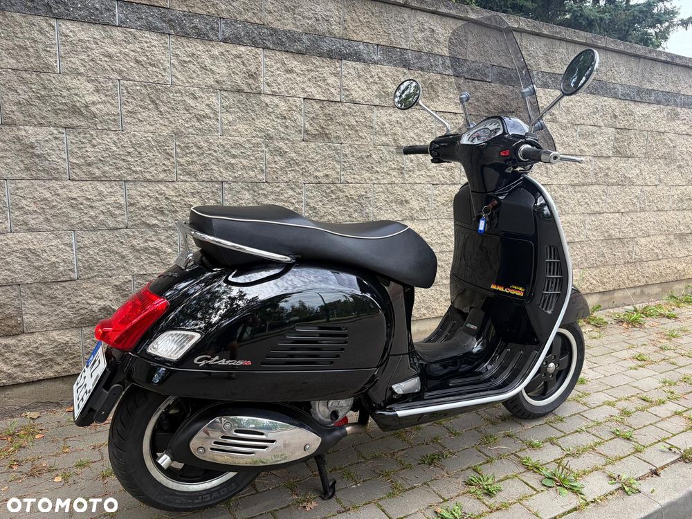 Vespa GTS - 34
