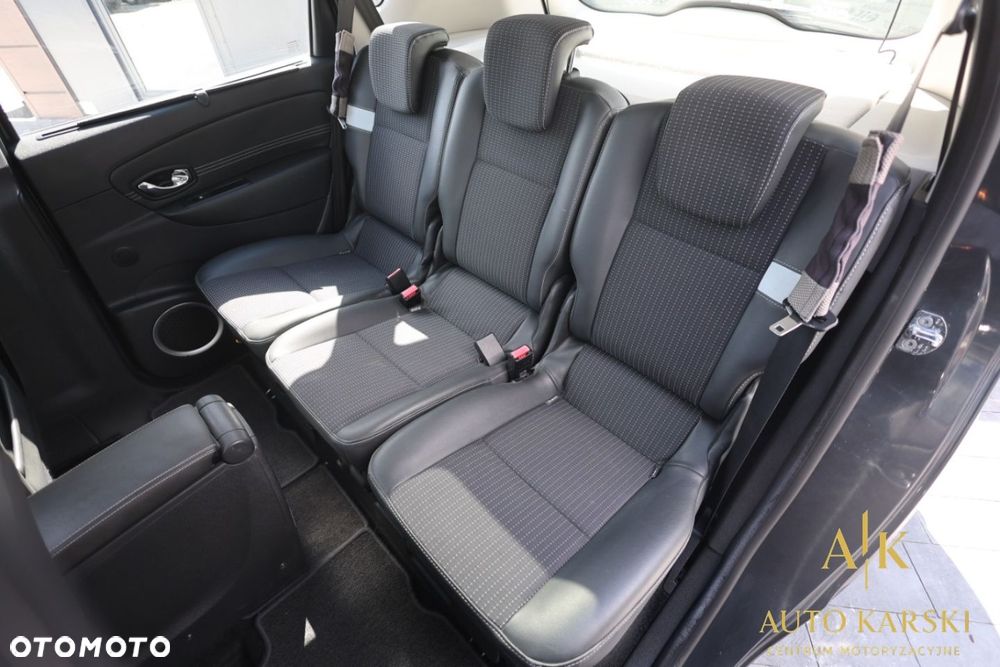 Renault Scenic - 29