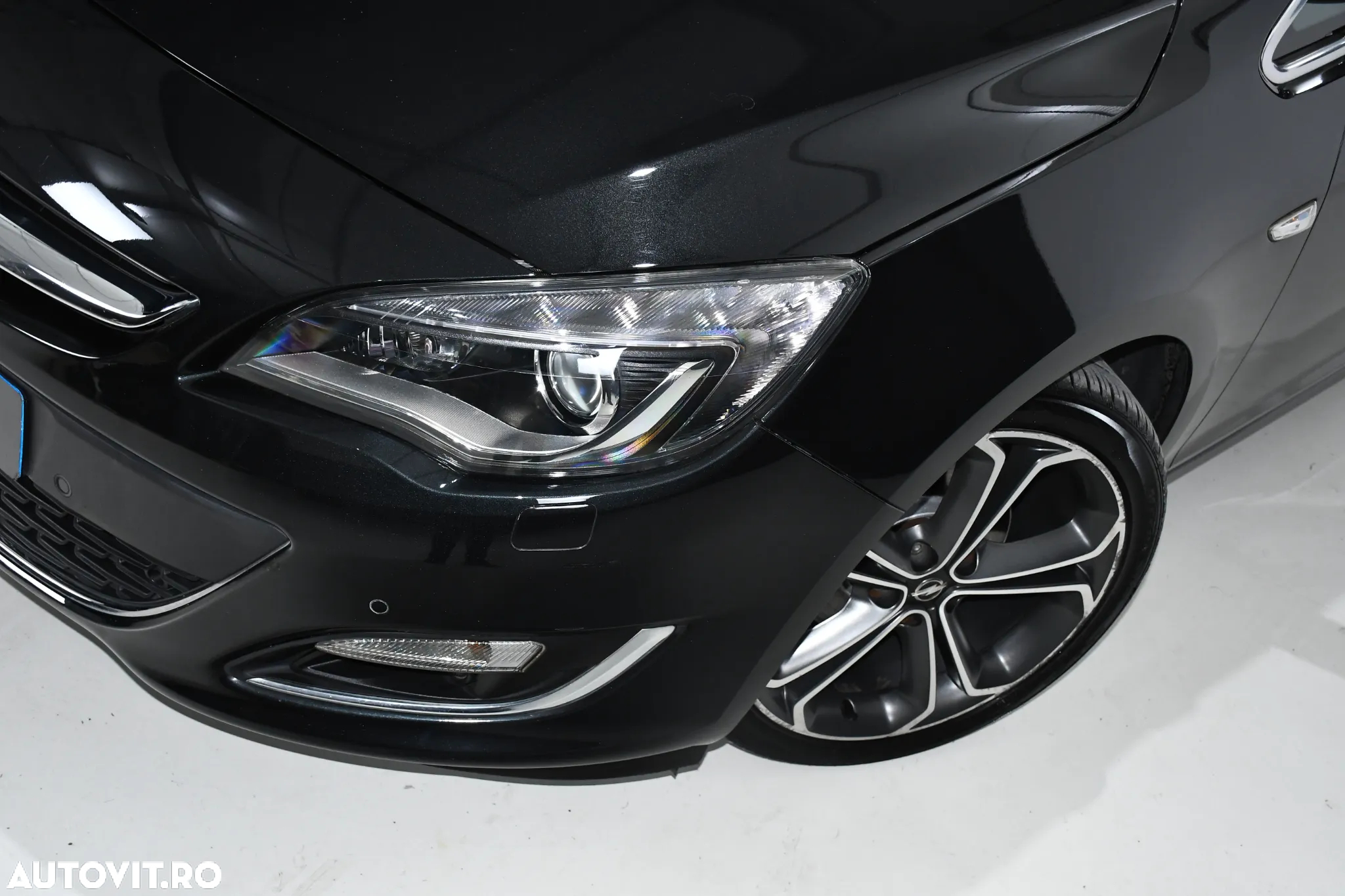 Opel Astra 1.7 CDTI DPF Active - 23