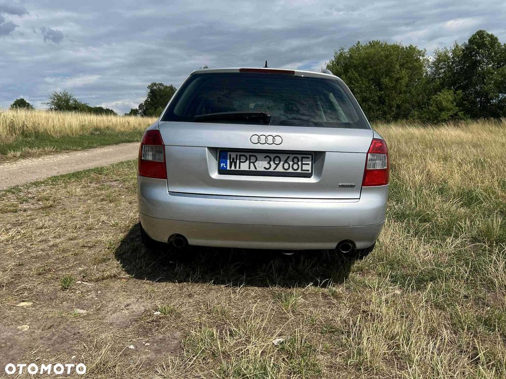 Audi A4 Avant - 4