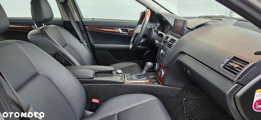 Mercedes-Benz Klasa C 180 Kompressor Automatik BlueEFFICIENCY - 7