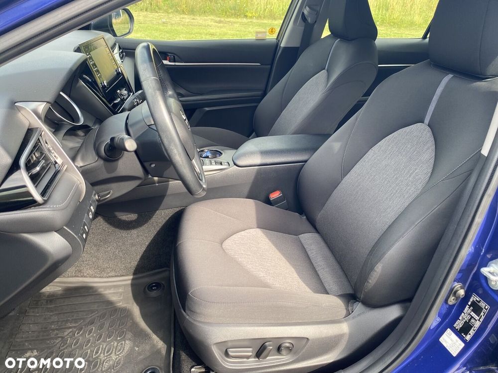 Toyota Camry 2.5 Hybrid Comfort CVT - 17