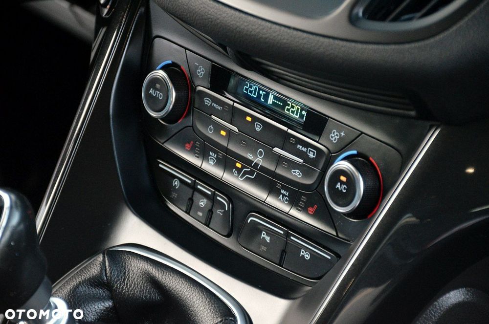 Ford Kuga - 19