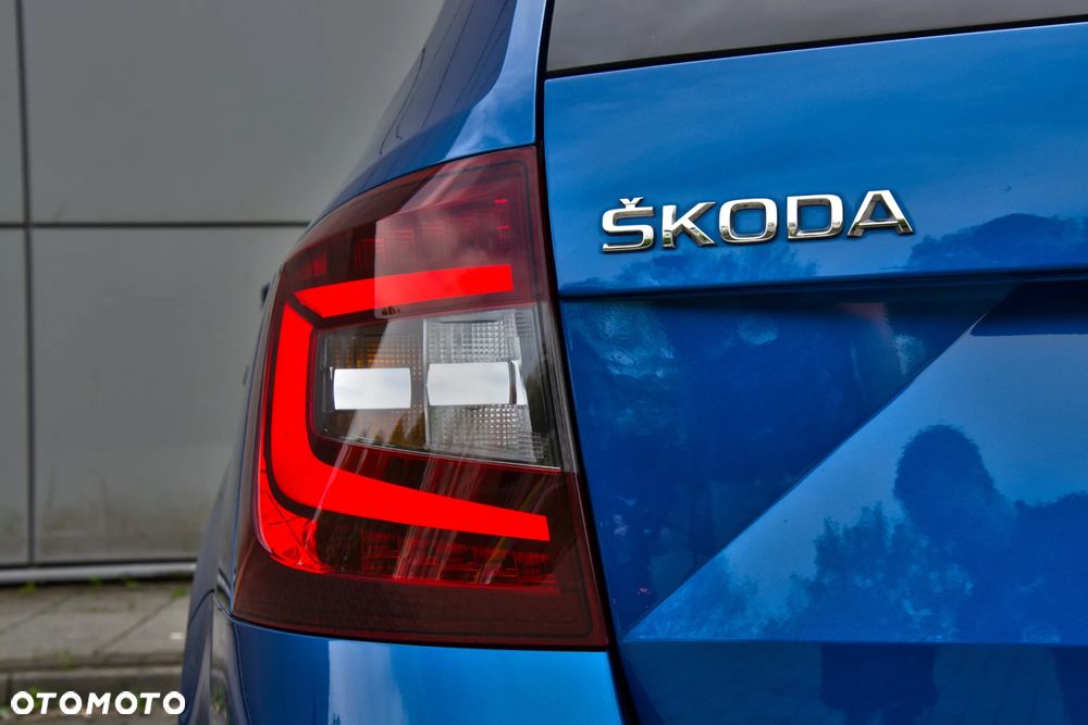 Skoda Octavia Combi 2.0 TDI DSG Drive - 13