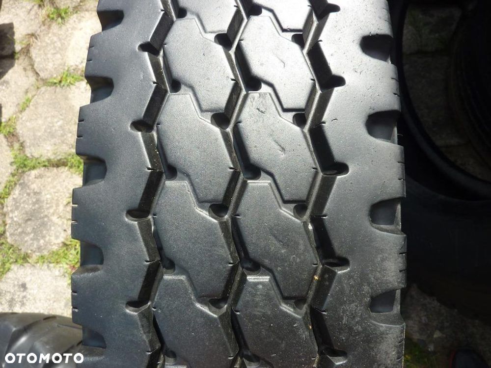 Opona używana ciężarowa 10R22.5 BRIDGESTONE M840; 500zł C2086 - 4