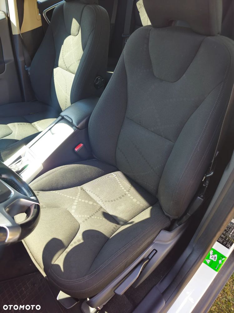 Volvo XC 60 - 13