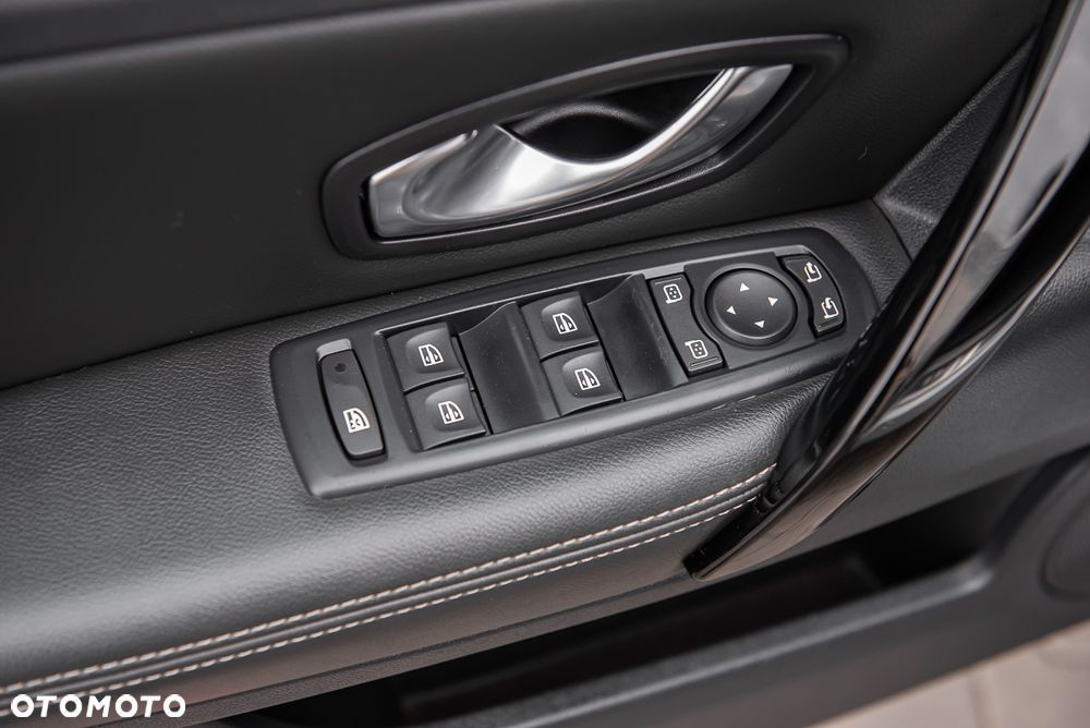 Renault Laguna 2.0 dCi Bose Edition - 28