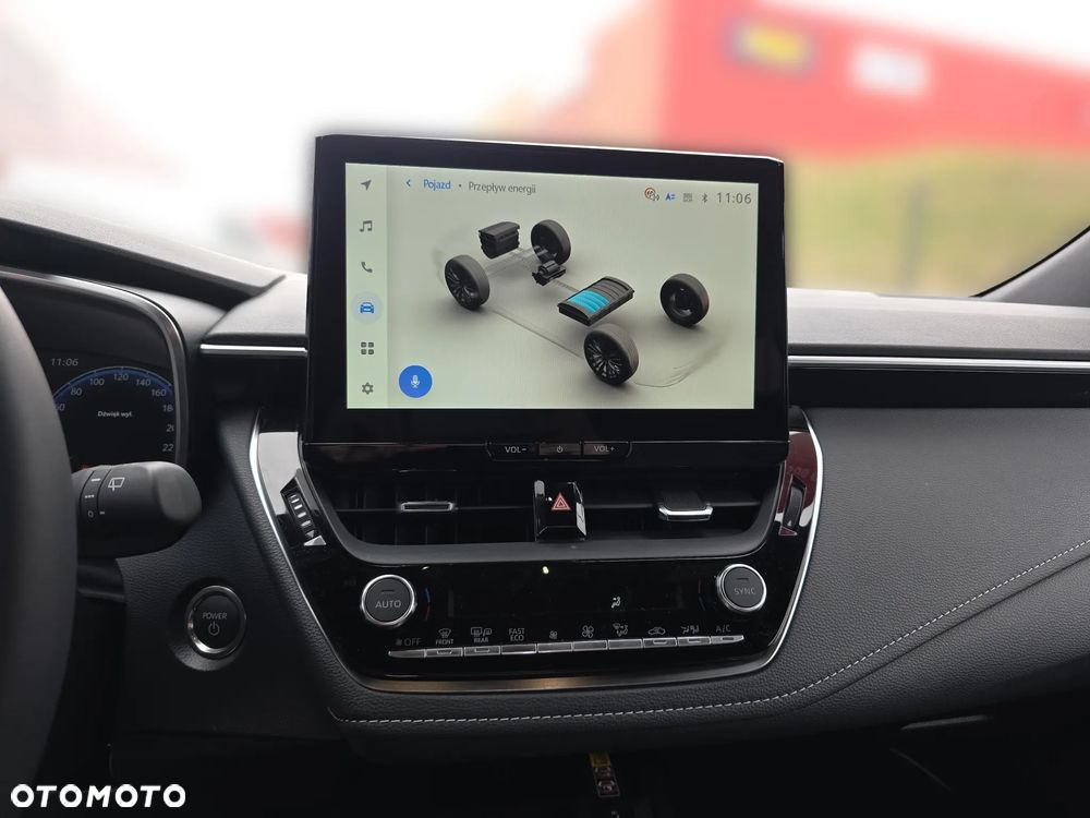 Toyota Corolla 1.8 Hybrid Style - 18