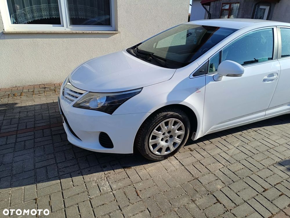 Toyota Avensis 2.0 D-4D Active - 2