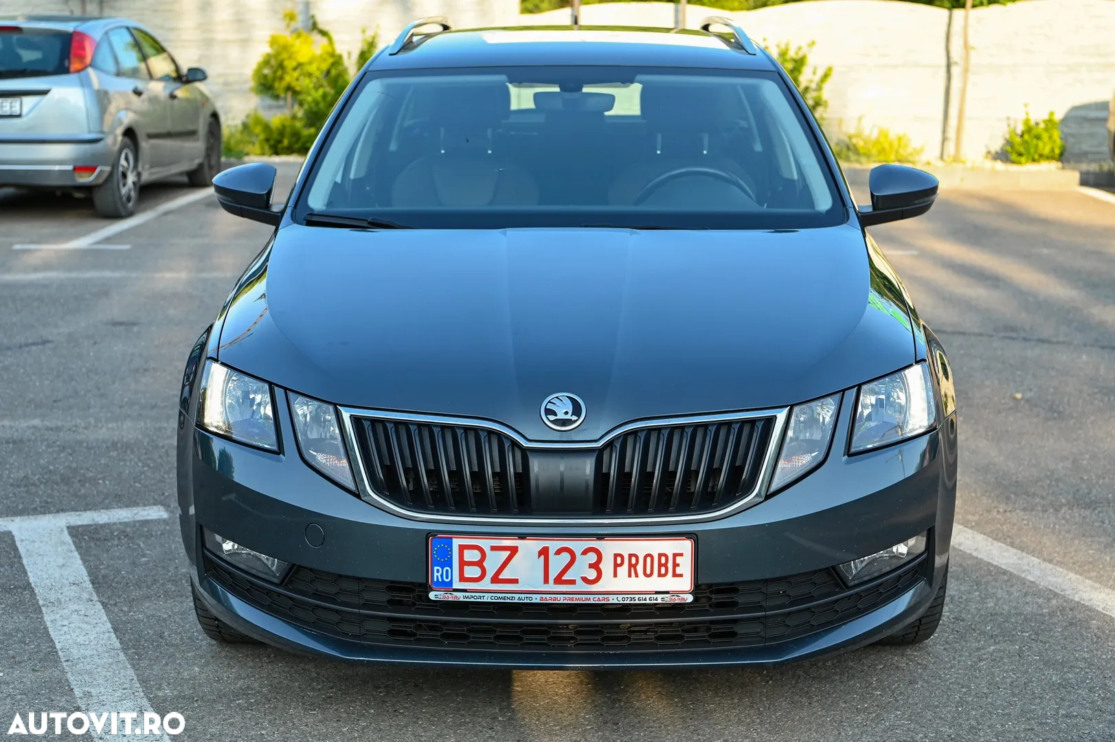 Skoda Octavia Combi Diesel 1.6 TDI DSG Style - 16