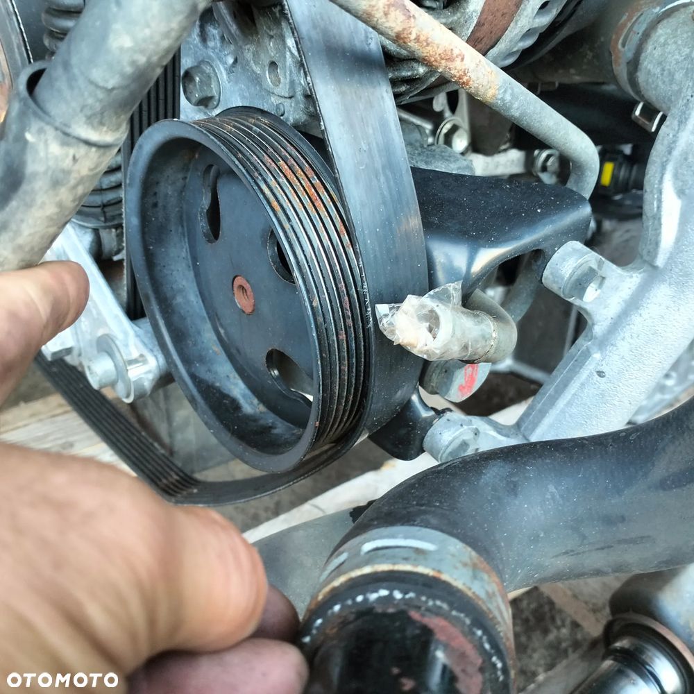 SUZUKI GRAND VITARA 2 1.9 DDIS POMPA WSPOMAGANIA - 1