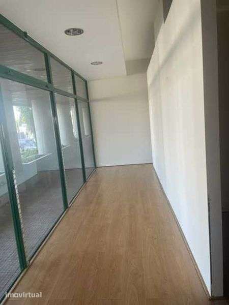 Loja Comercial - Centro de Felgueiras - Grande imagem: 2/11