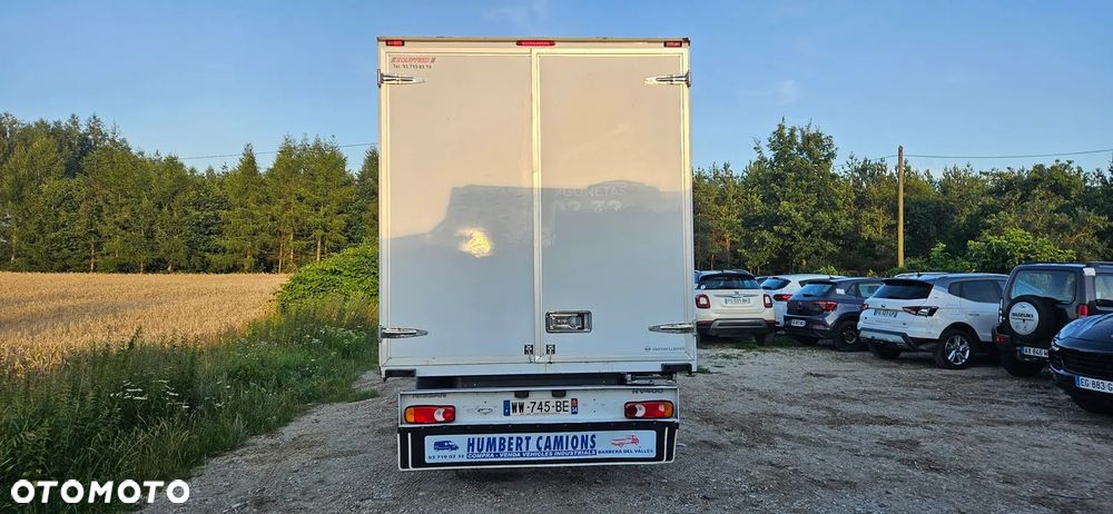Nissan NV400 - 6