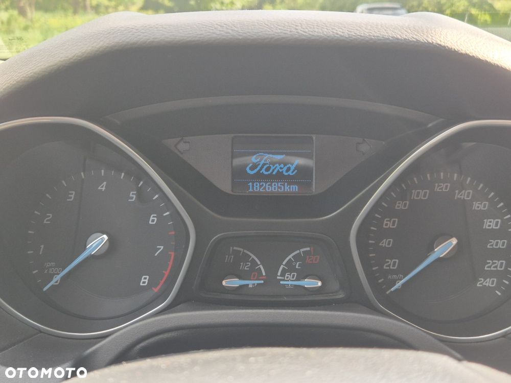 Ford Focus 1.6 EcoBoost Trend Sport - 8