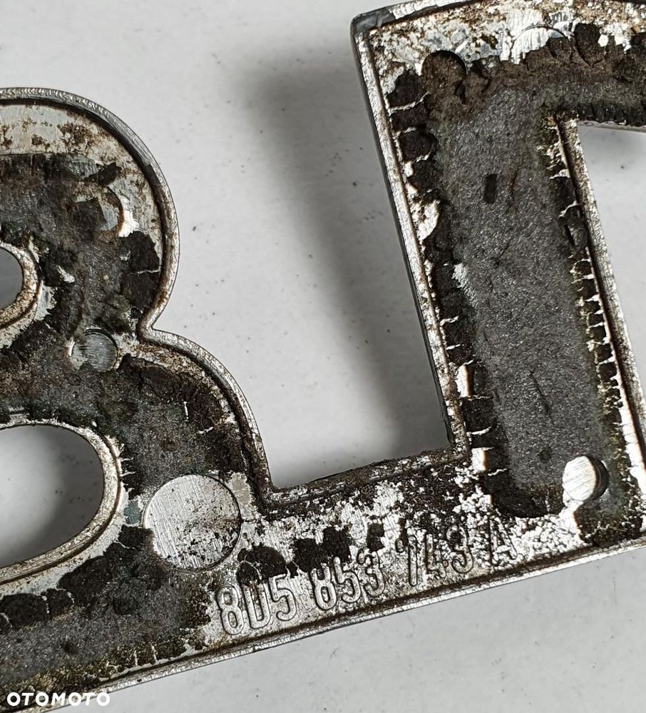 EMBLEMAT ZNACZEK LOGO 1.8 AUDI A4 B5 8D5853743A - 3