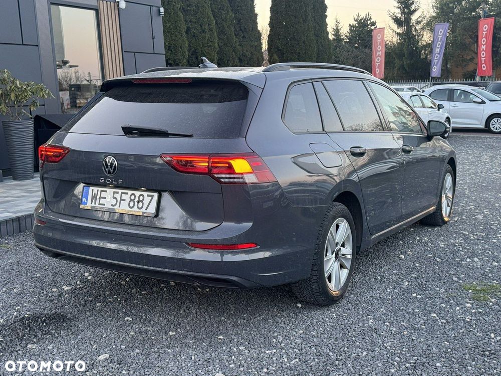 Volkswagen Golf 2.0 TDI SCR DSG Life - 9