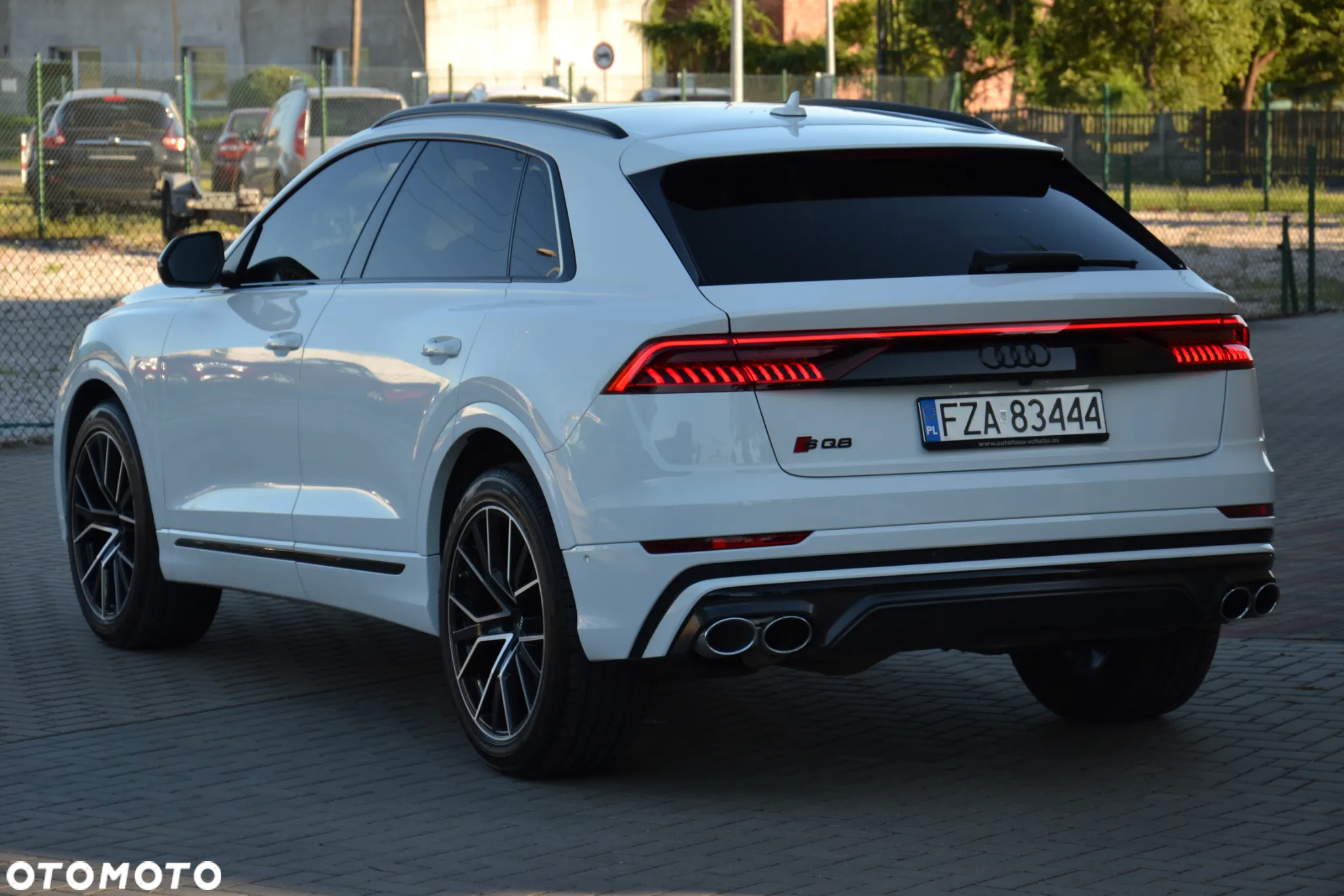 Audi SQ8 - 14