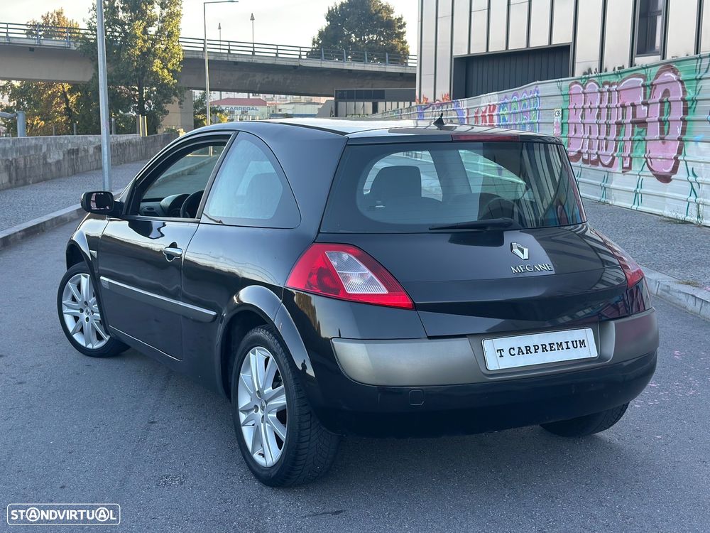 Renault Mégane 1.5 dCi Dynamique - 6