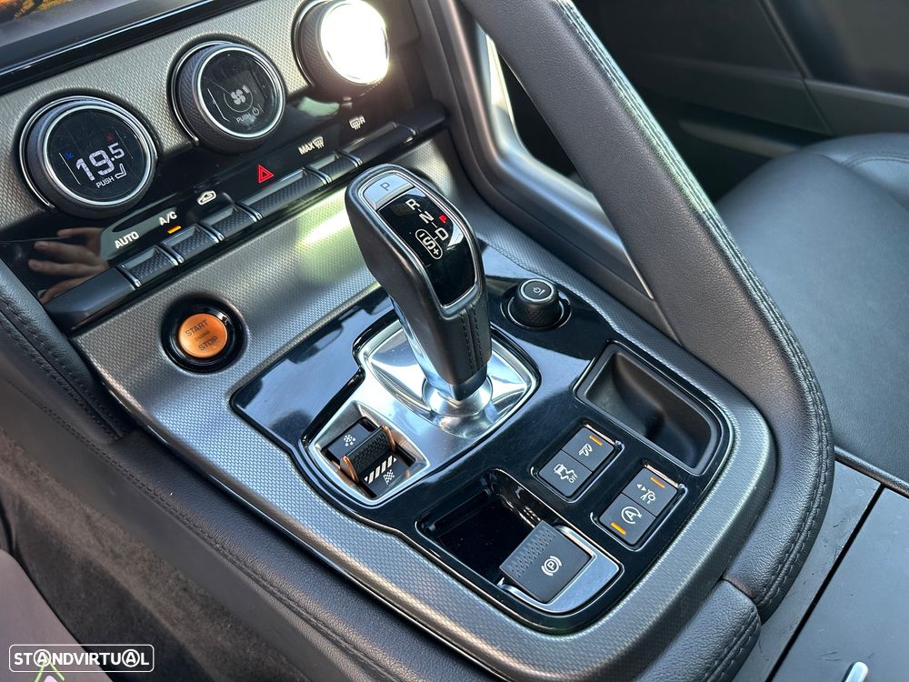 Jaguar F-Type AWD Aut. S - 39