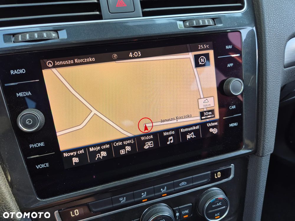 Volkswagen Golf 1.6 TDI SCR Trendline - 17