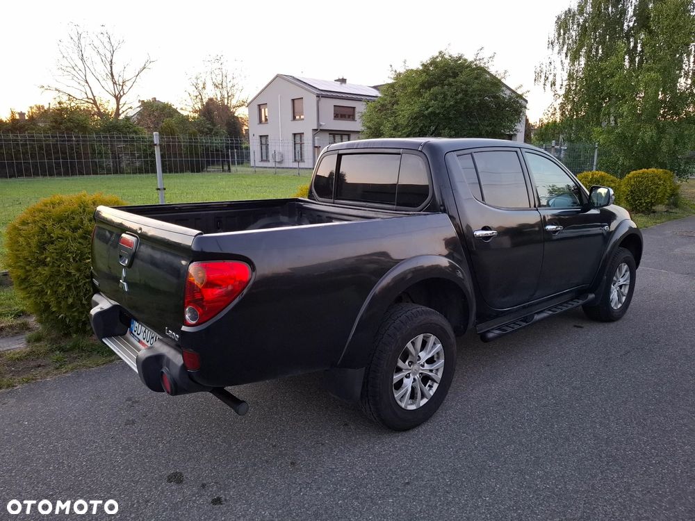 Mitsubishi L200 2.5 DID DC Intense + - 4