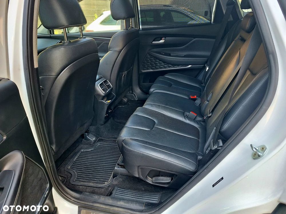 Hyundai Santa Fe - 11